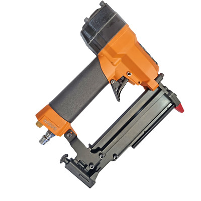 PT635 NAILER